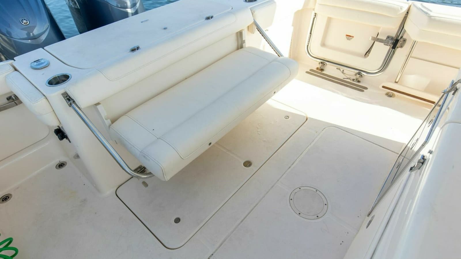 2022 32 Grady White Canyon 326 Cockpit Folddown Seat
