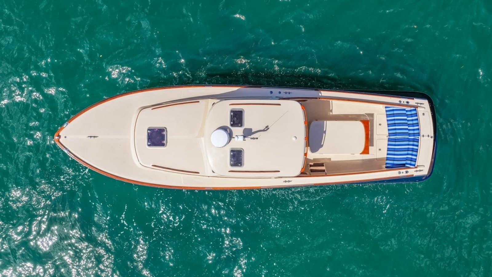 1998 36 Hinckley Picnic Boat Profile