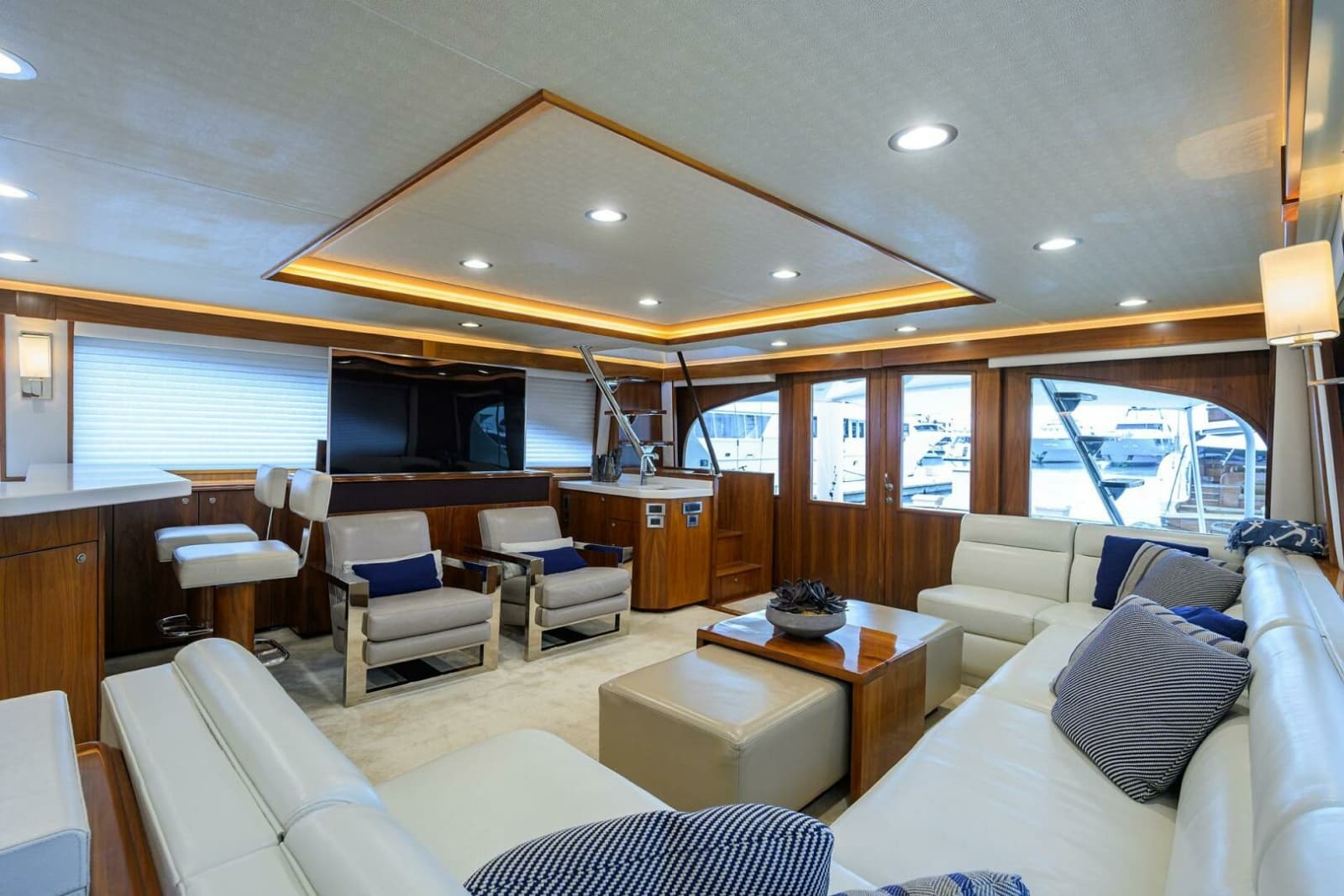 Viking  92 SPECULATOR - Salon