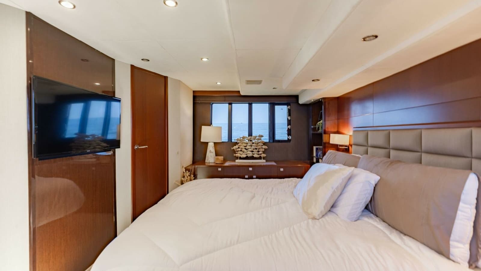 2011 Princess 64 'Harbor Story' - Master Stateroom