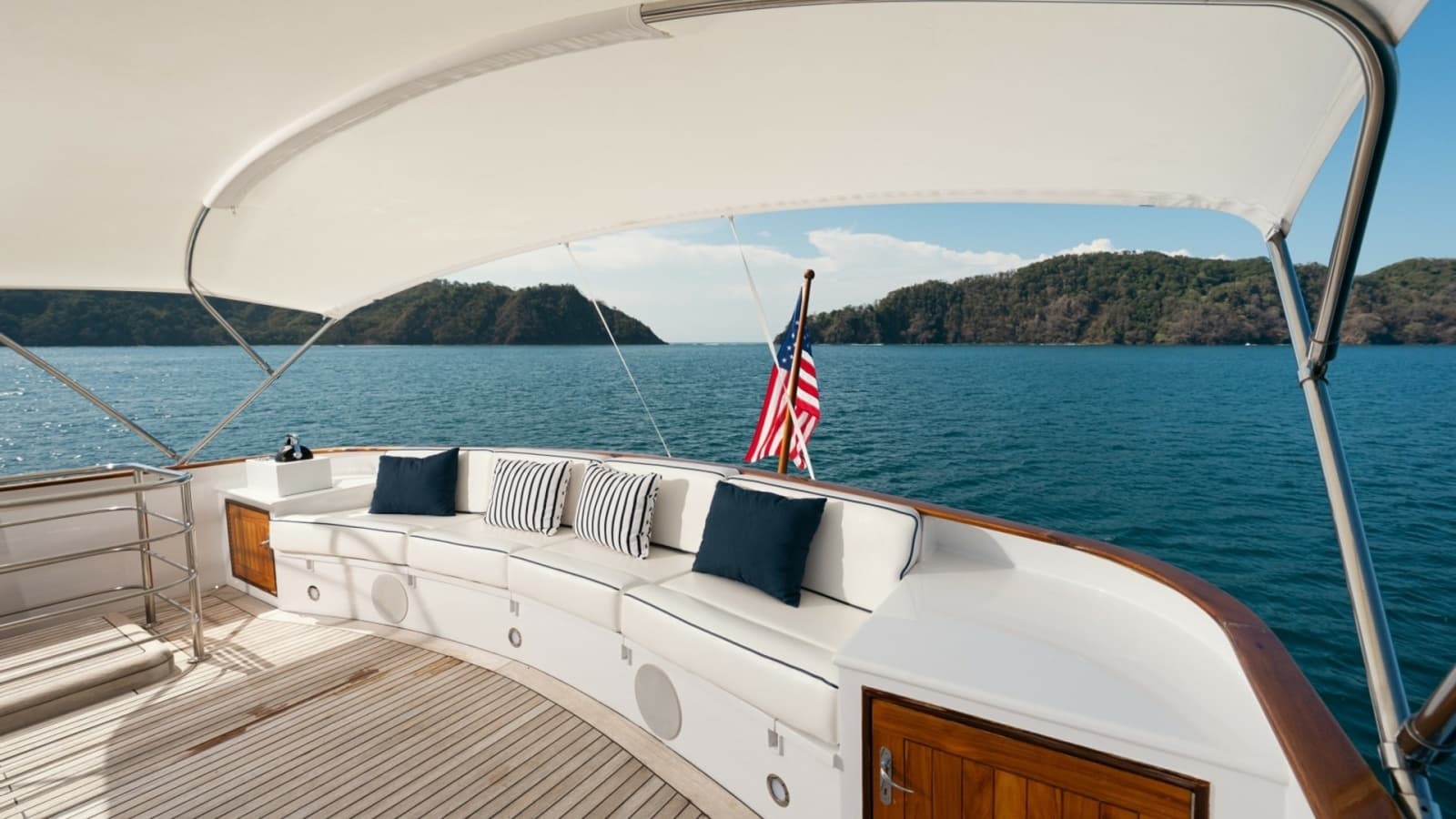 1971 Feadship 101 Top Deck Seating