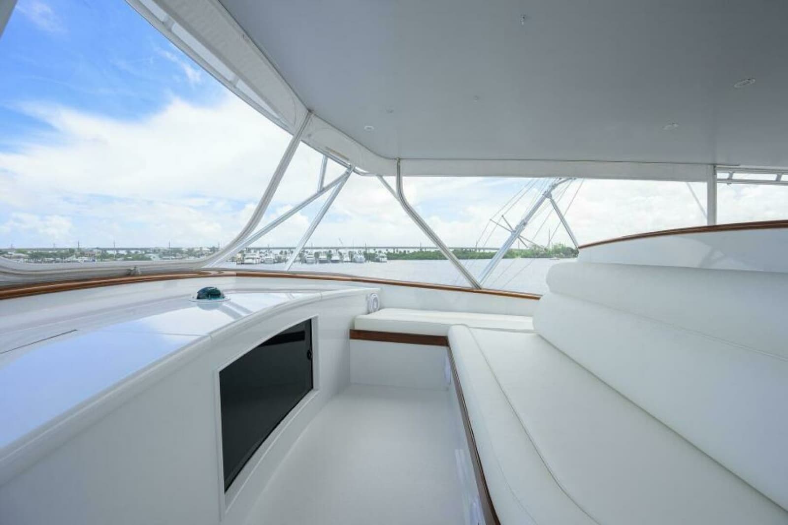 Flybridge