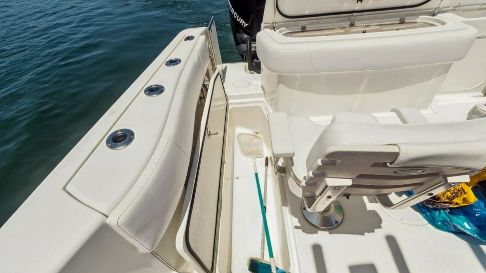 2008 Fountain 38 Sportfishing Cruiser - "SWIFT SERENITY": Aft Deck Fishing Station