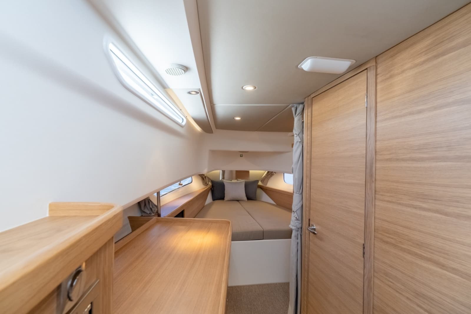 2025 Nimbus Tender 11