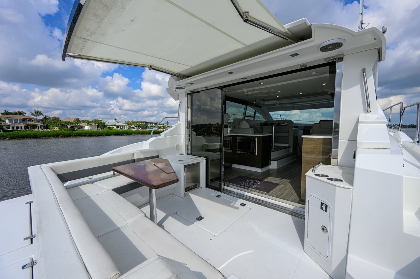 2020 Cruisers 46 Cantius
