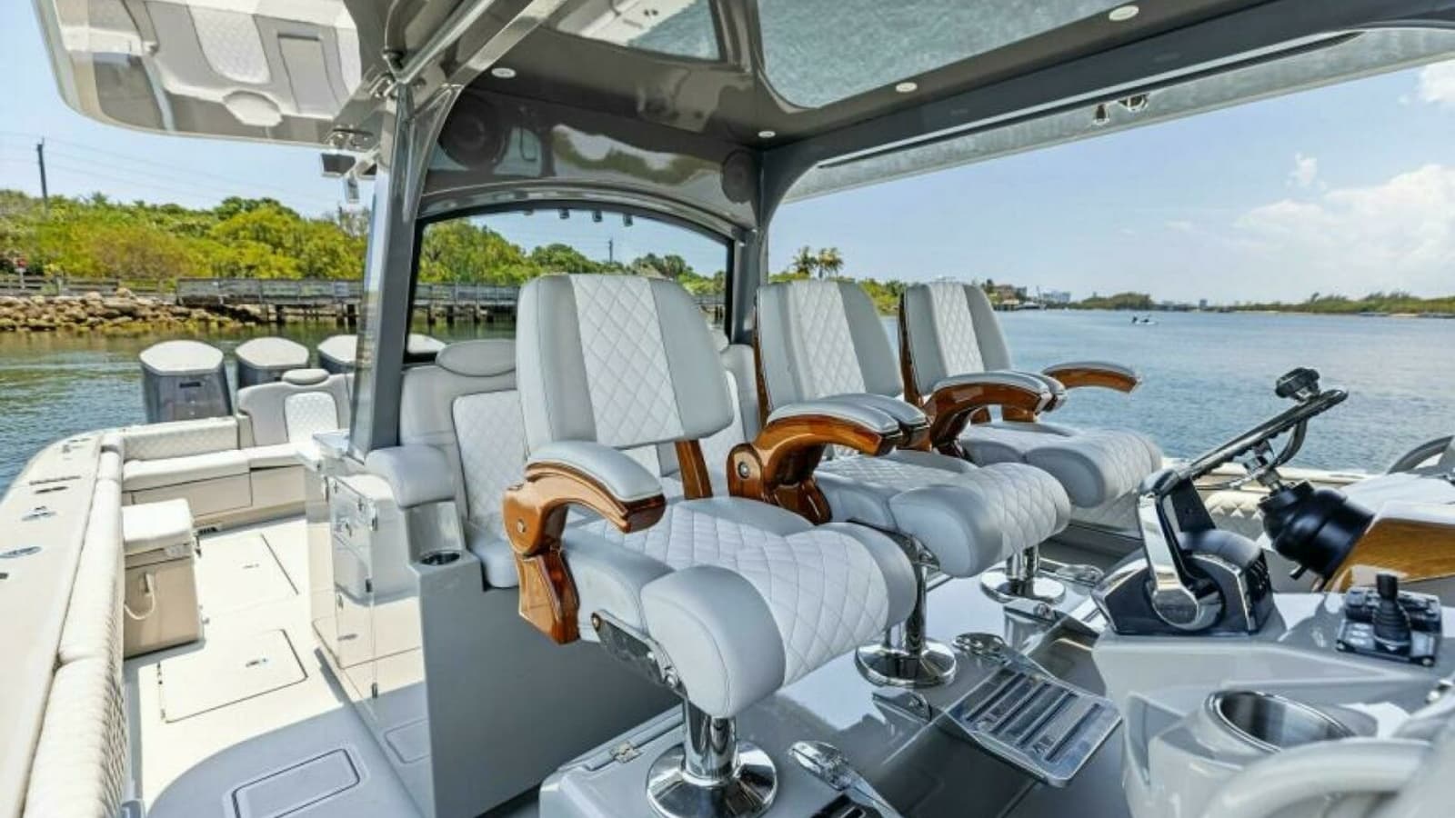 2023 53 HCB Suenos - Cabrera