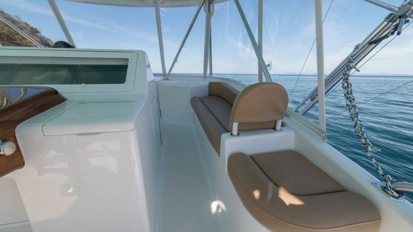 2006 Viking 56 "Scandaloso"