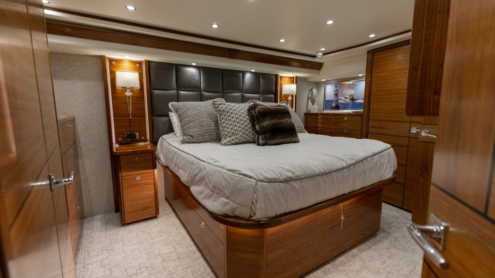 2023 Viking 72 Convertible- TEAM SUPREME- Master Stateroom