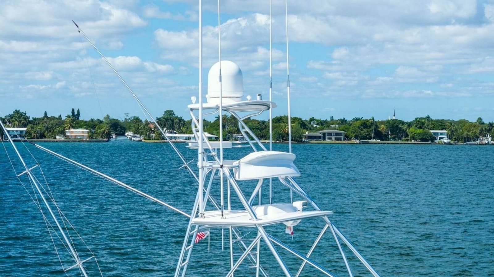 2012 82 Viking Convertible - Lady Di