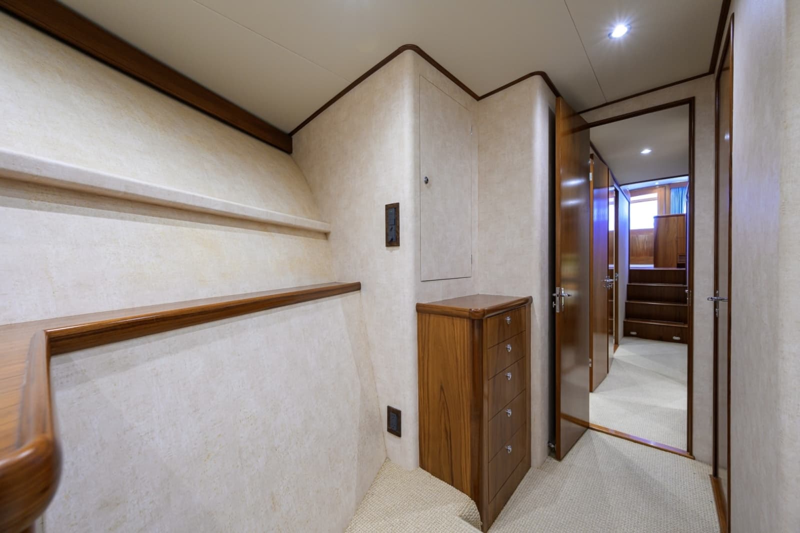 Rybovich 60 SIBONEY - Guest Stateroom Forward