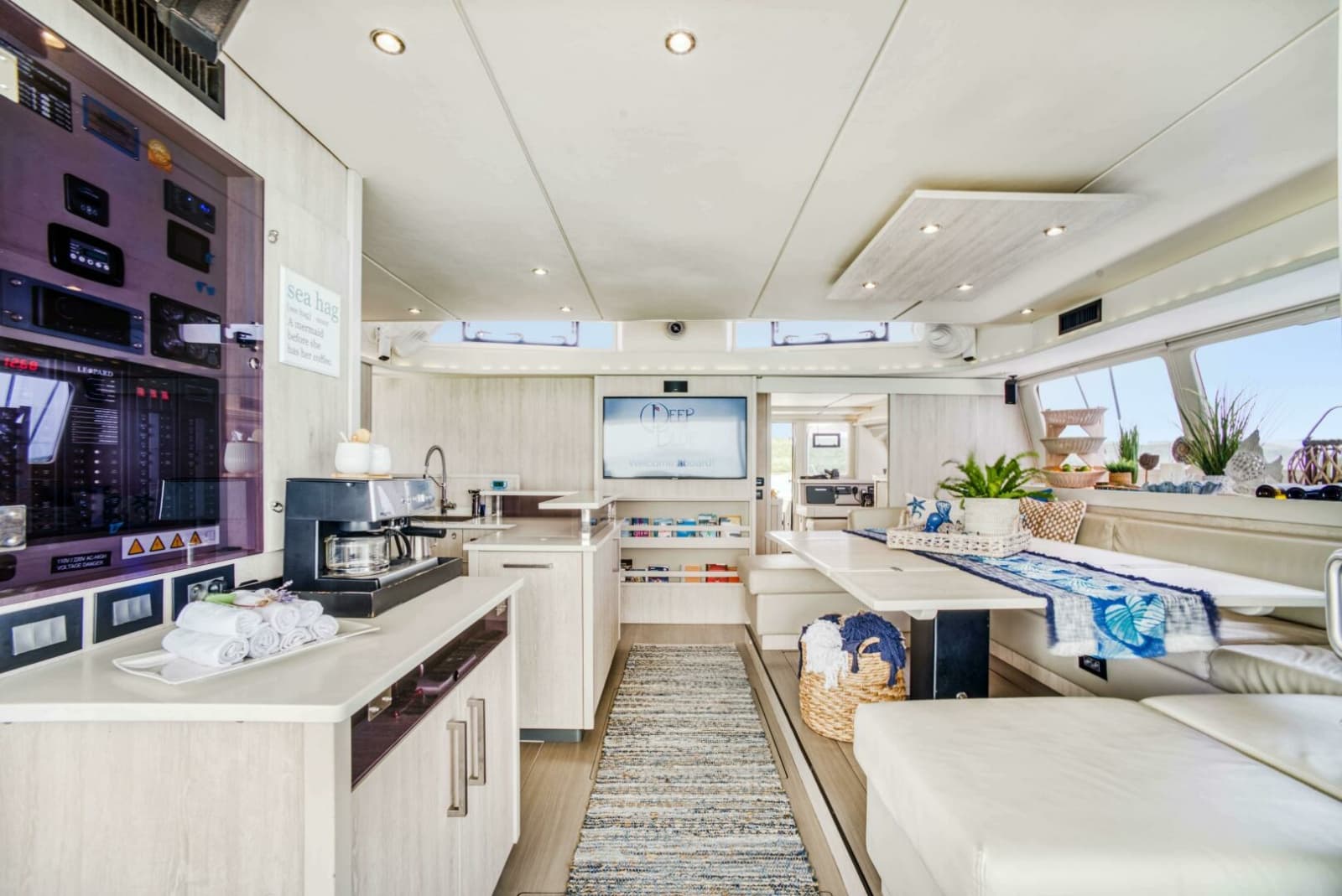 2016 Leopard 58 Catamaran