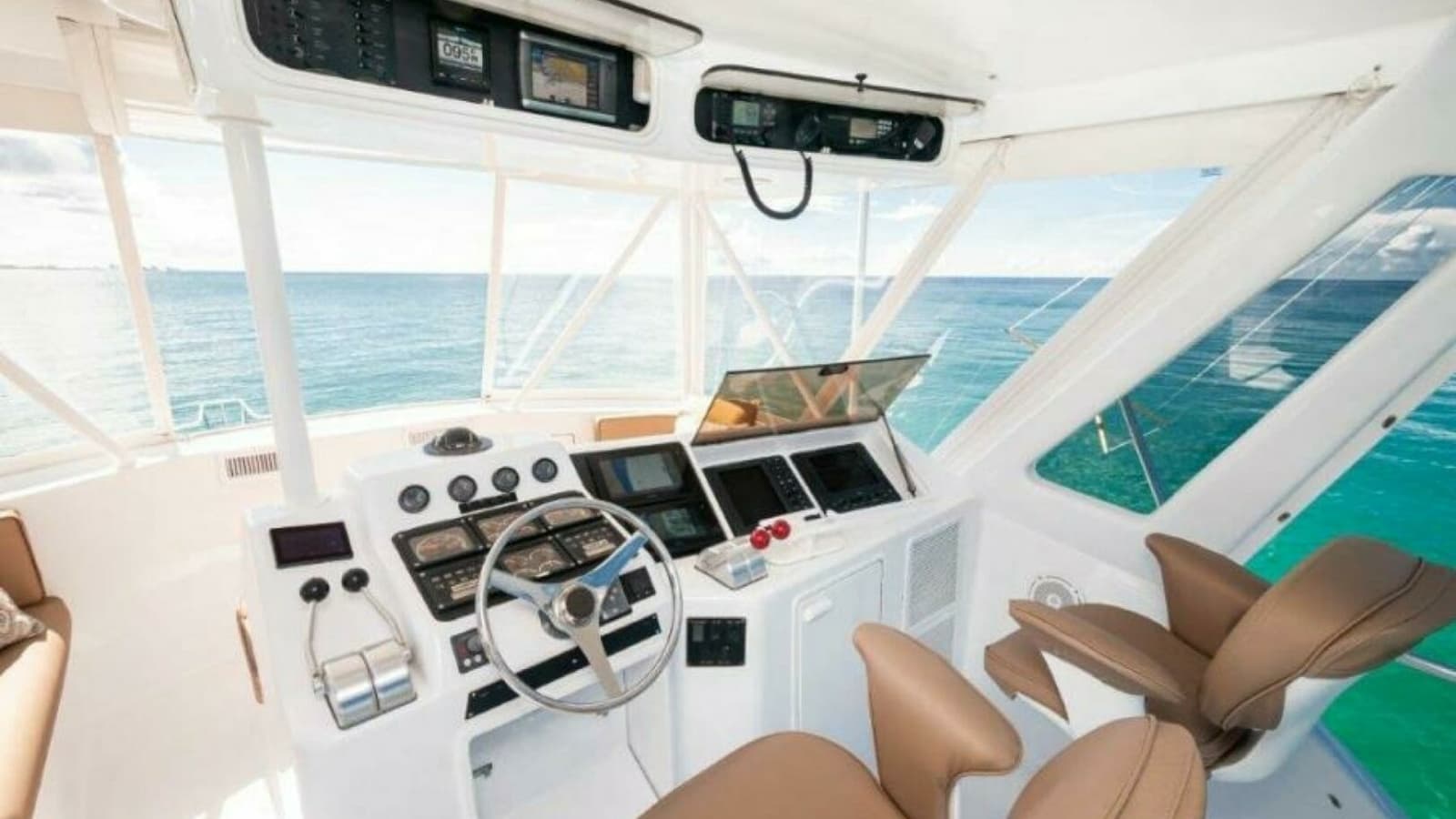 1998 Ocean Yachts 48 Super Sport Helm