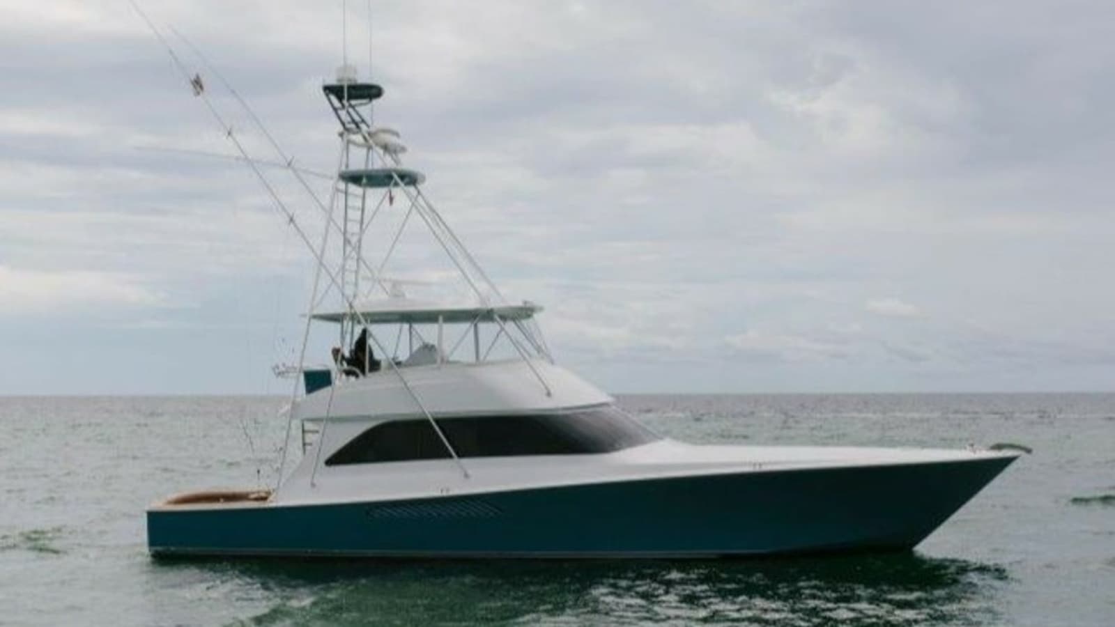 2007 Viking 64 Convertible