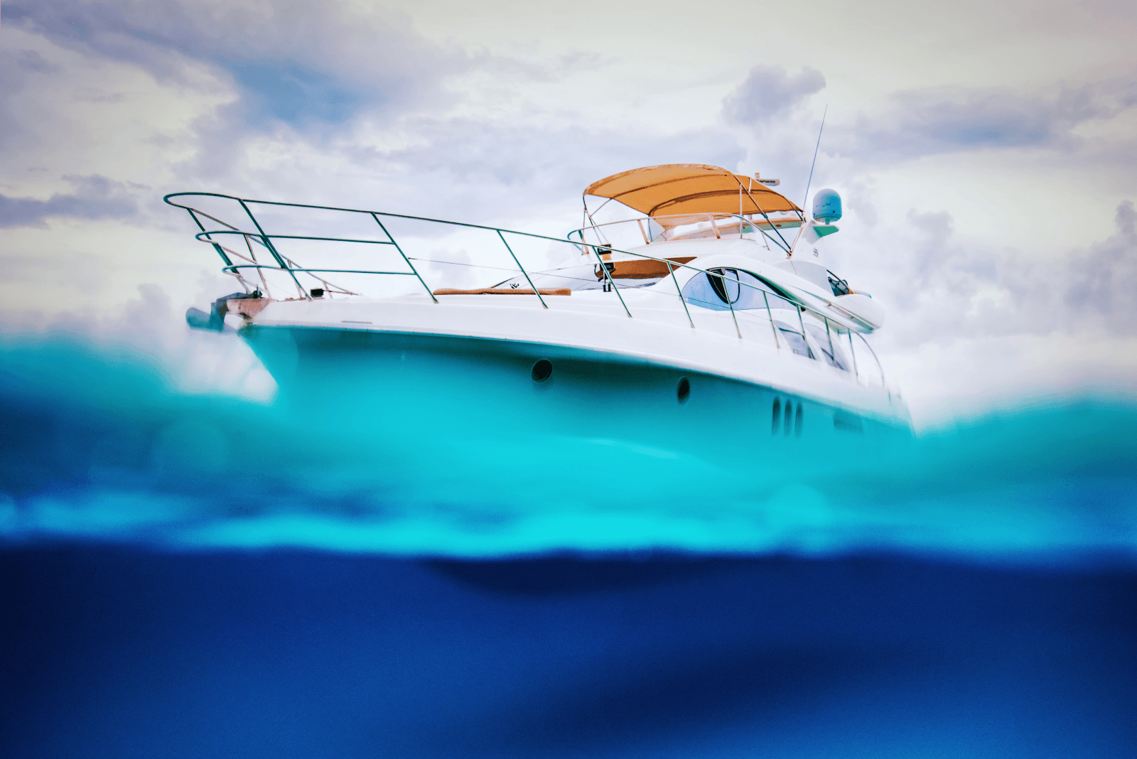 2004 Azimut 55E