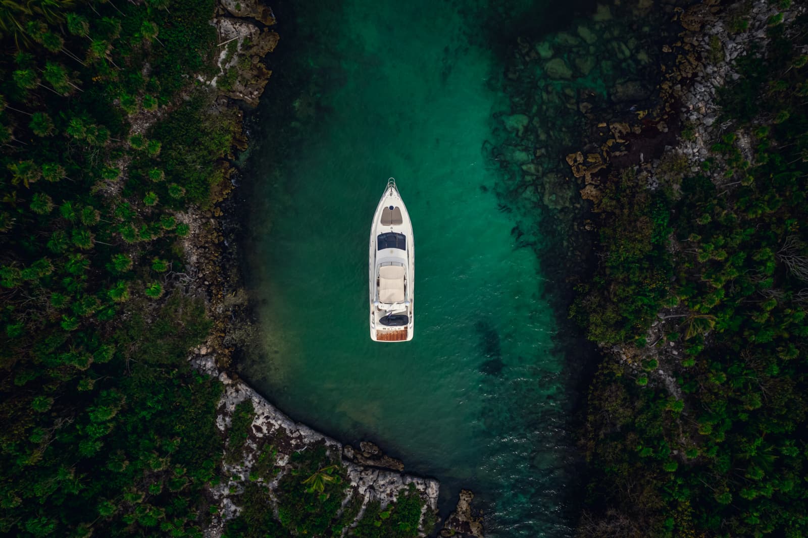 2004 Azimut 55E