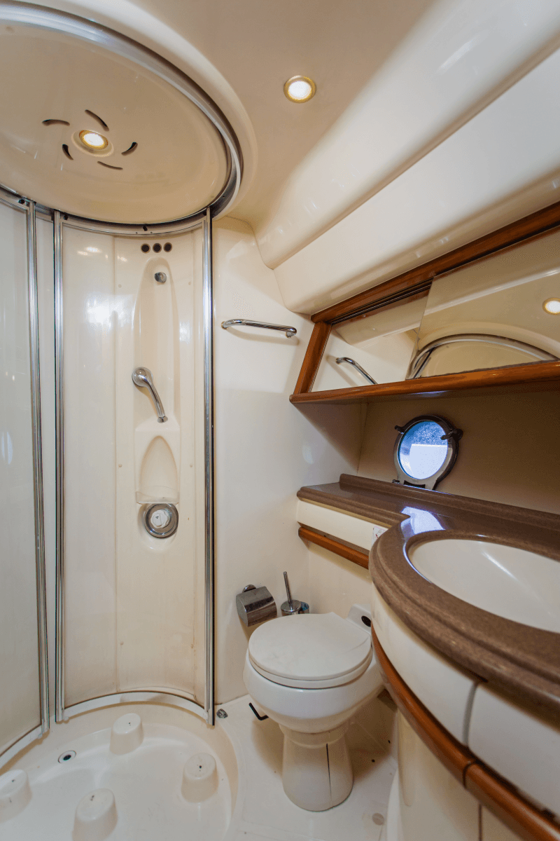 2004 Azimut 55E