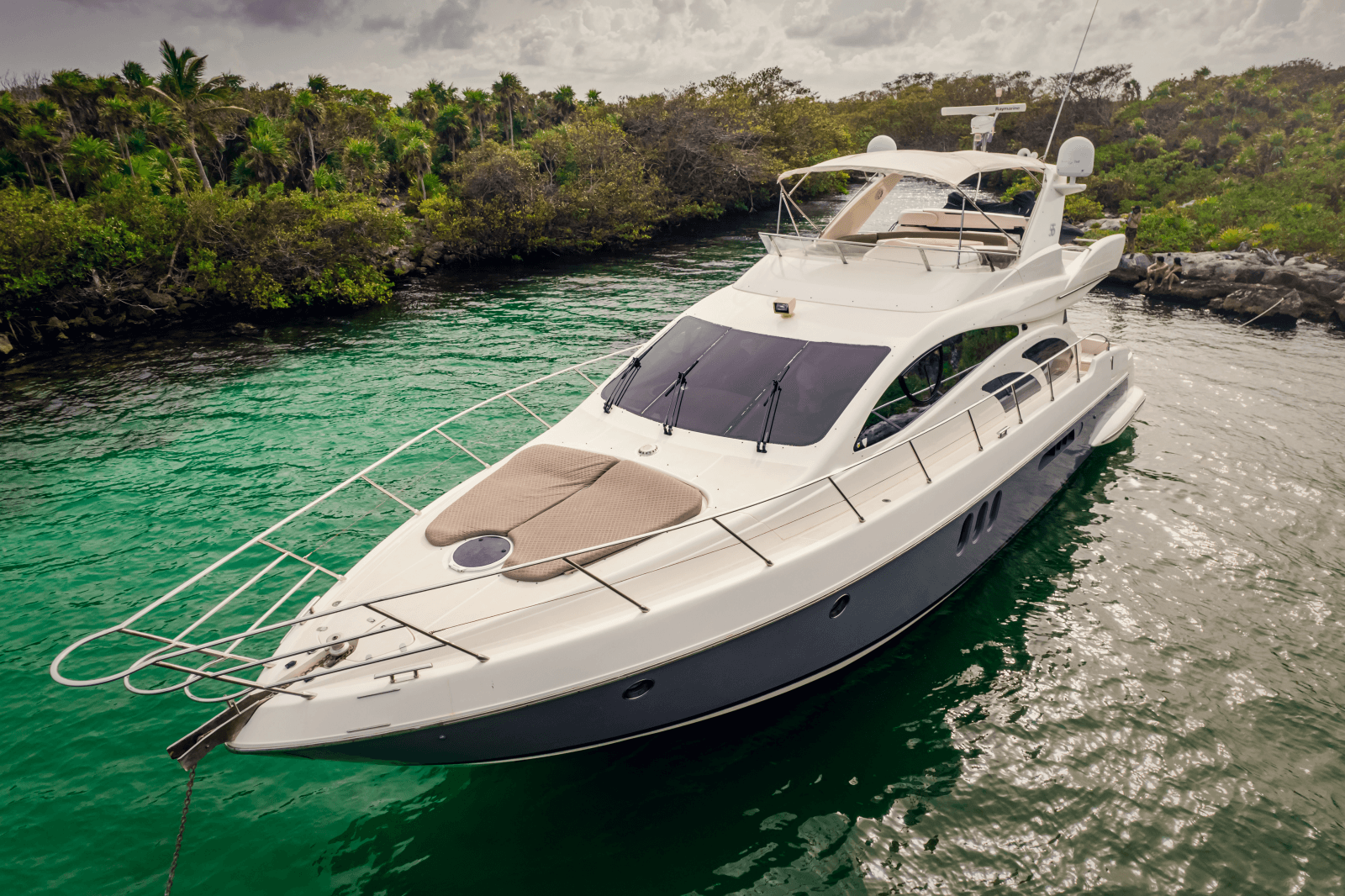 2004 Azimut 55E