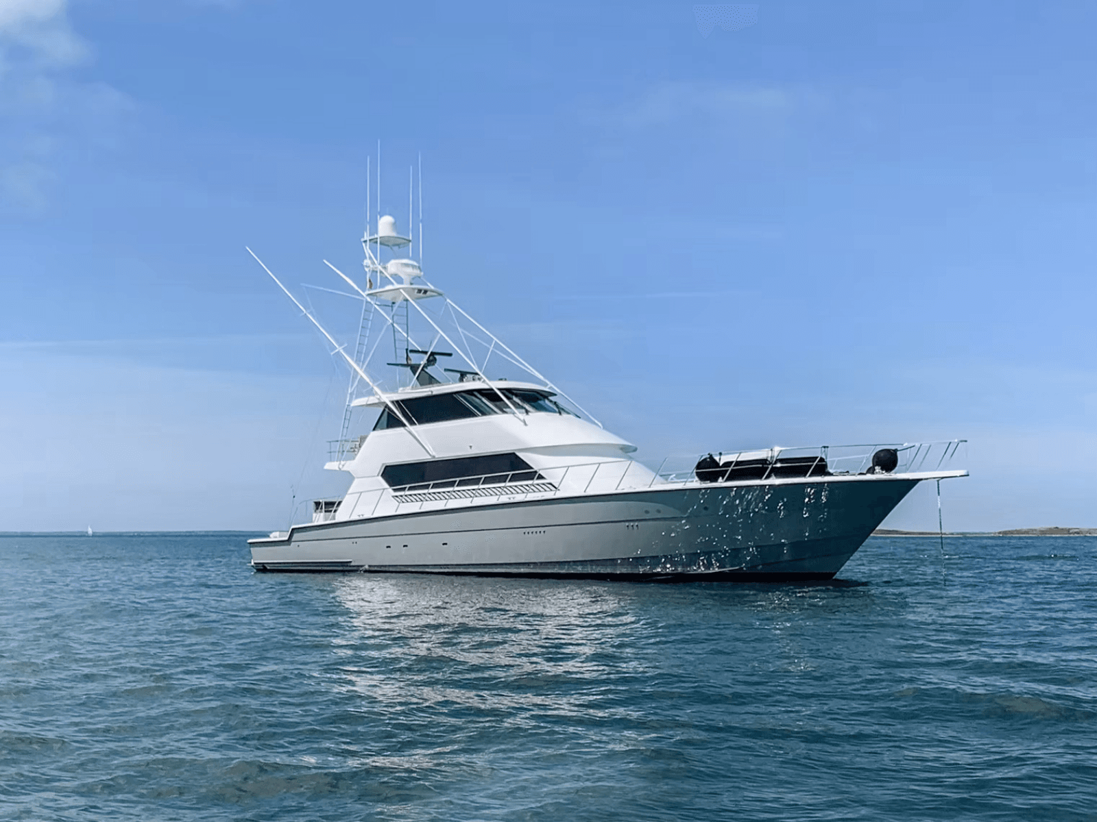1998 Hatteras 82 Convertible