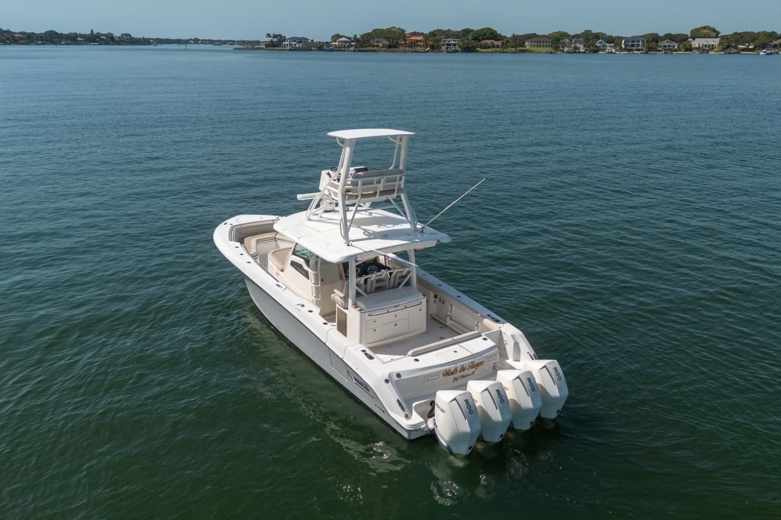 Boston Whaler 380 Outrage - Worth the Tiempo