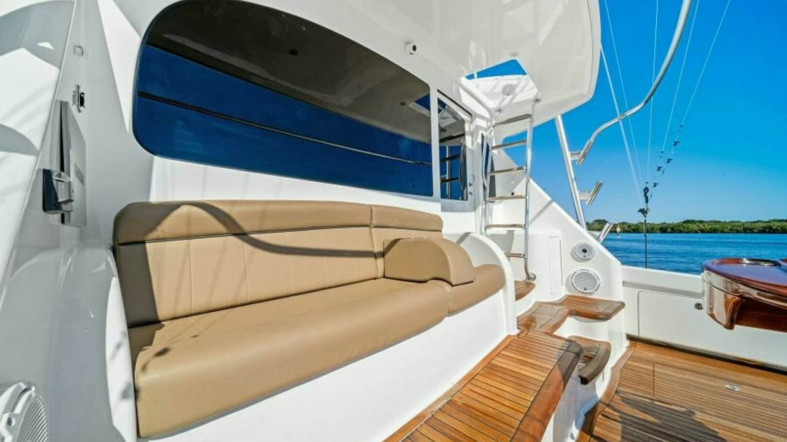 2016 Viking 55 Convertible DONE PICKIN