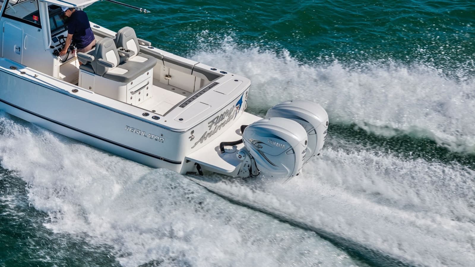 Aft Deck with Twin Outboards