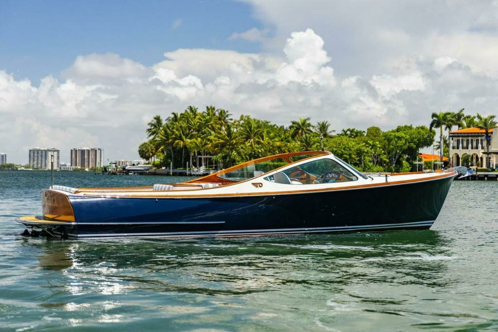 2004 Hinckley Talaria 29 R