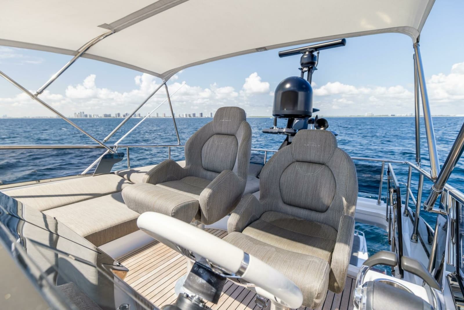 Azimut 60 - Azure - Flybridge