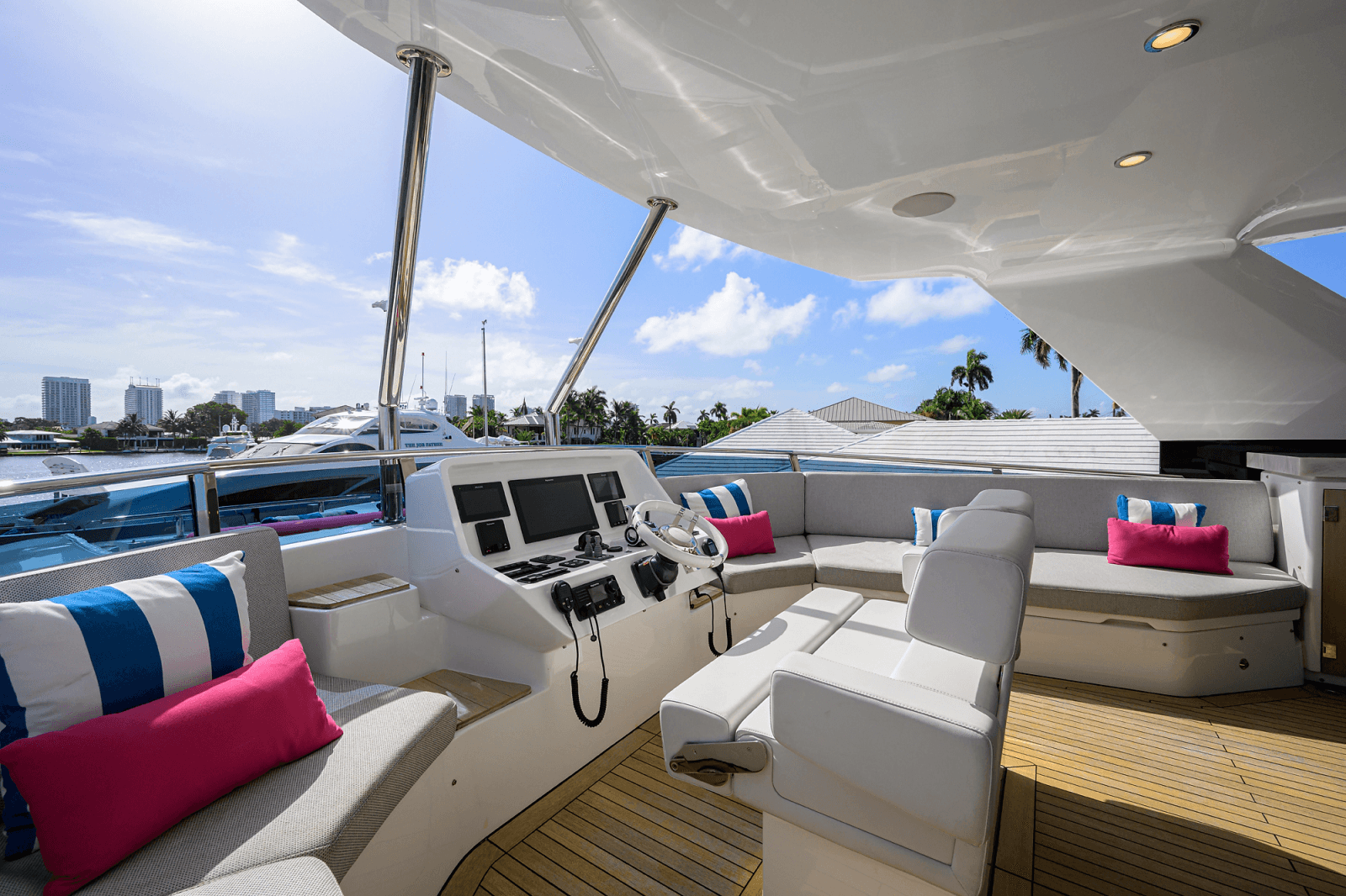 2023 Numarine 26XP