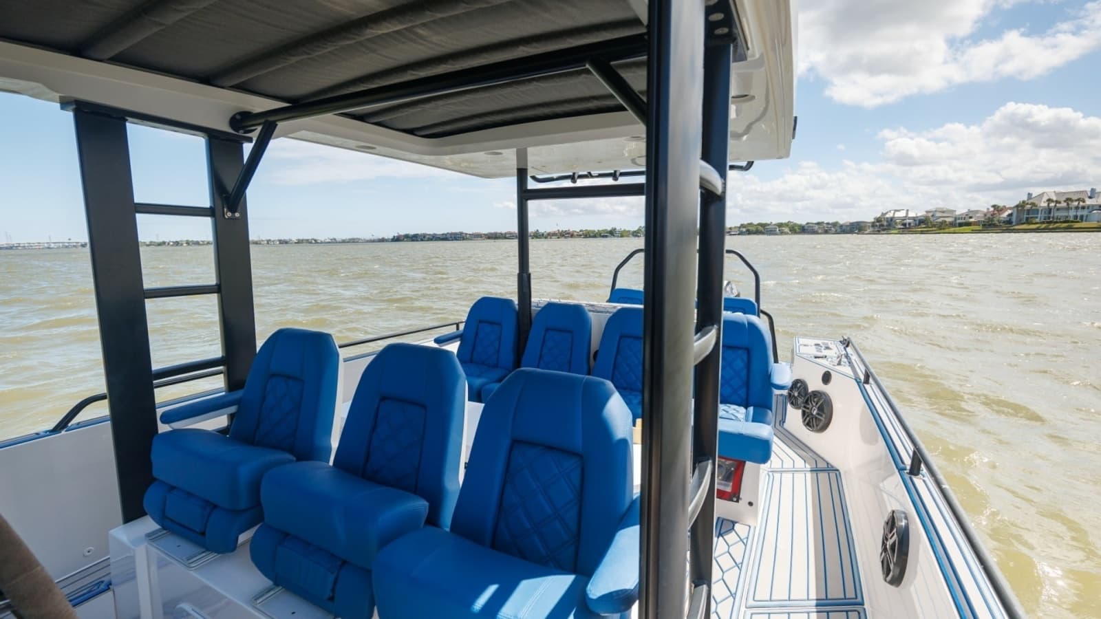 2019 Axopar 37 Sun Top