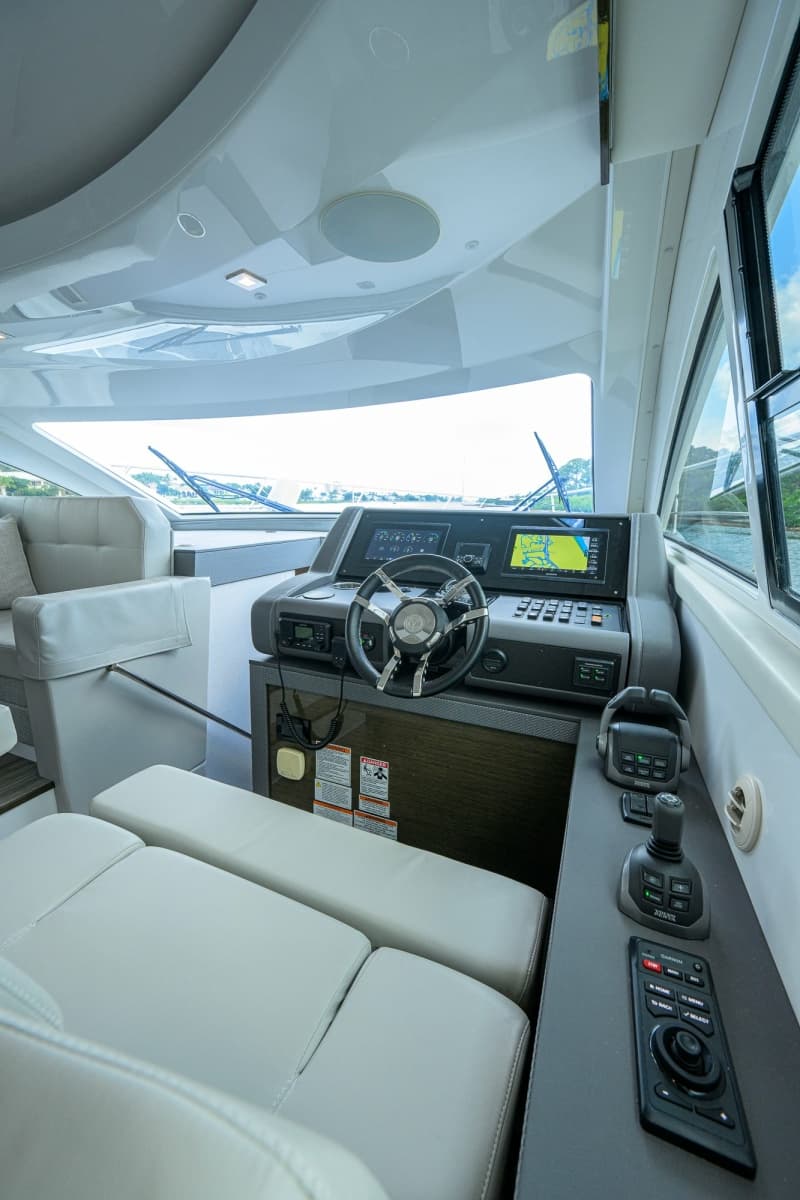 2020 Cruisers 46 Cantius