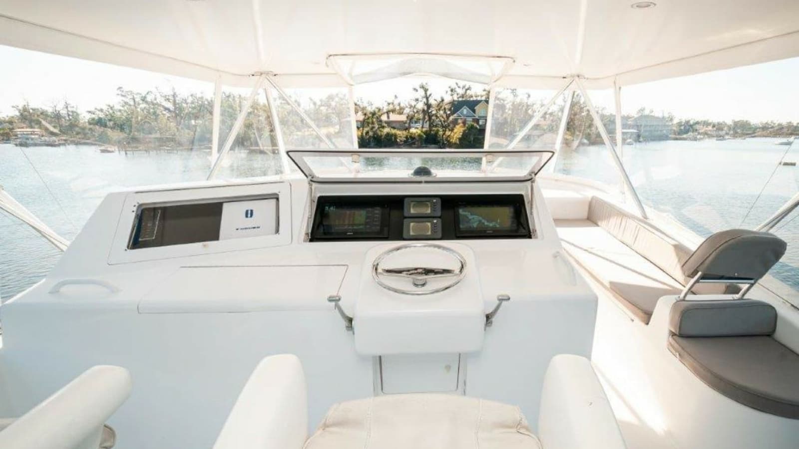 2001 61 Viking Convertible Ellie B Helm