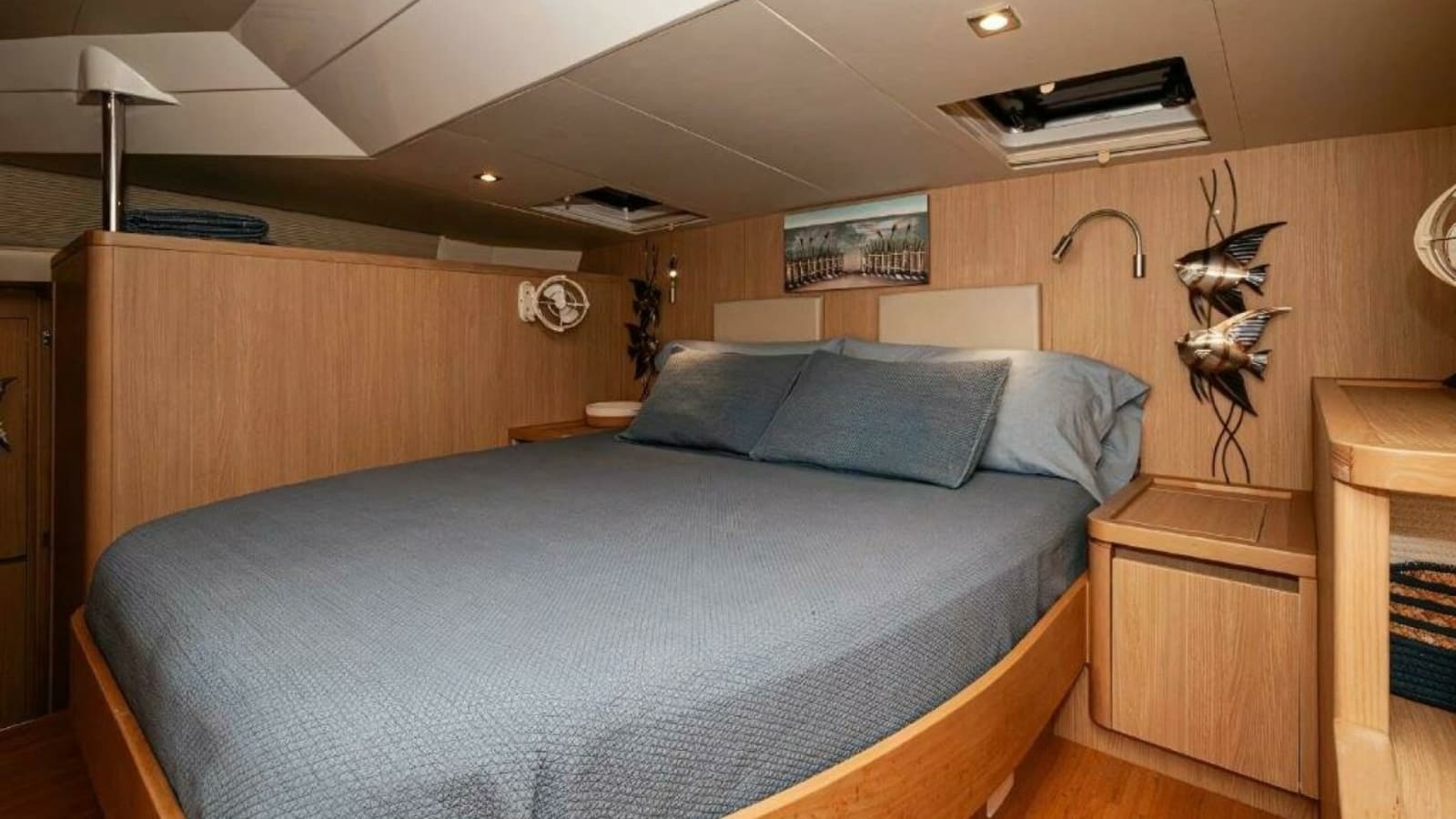 2018 Aquila 44 Catamaran- Master Stateroom