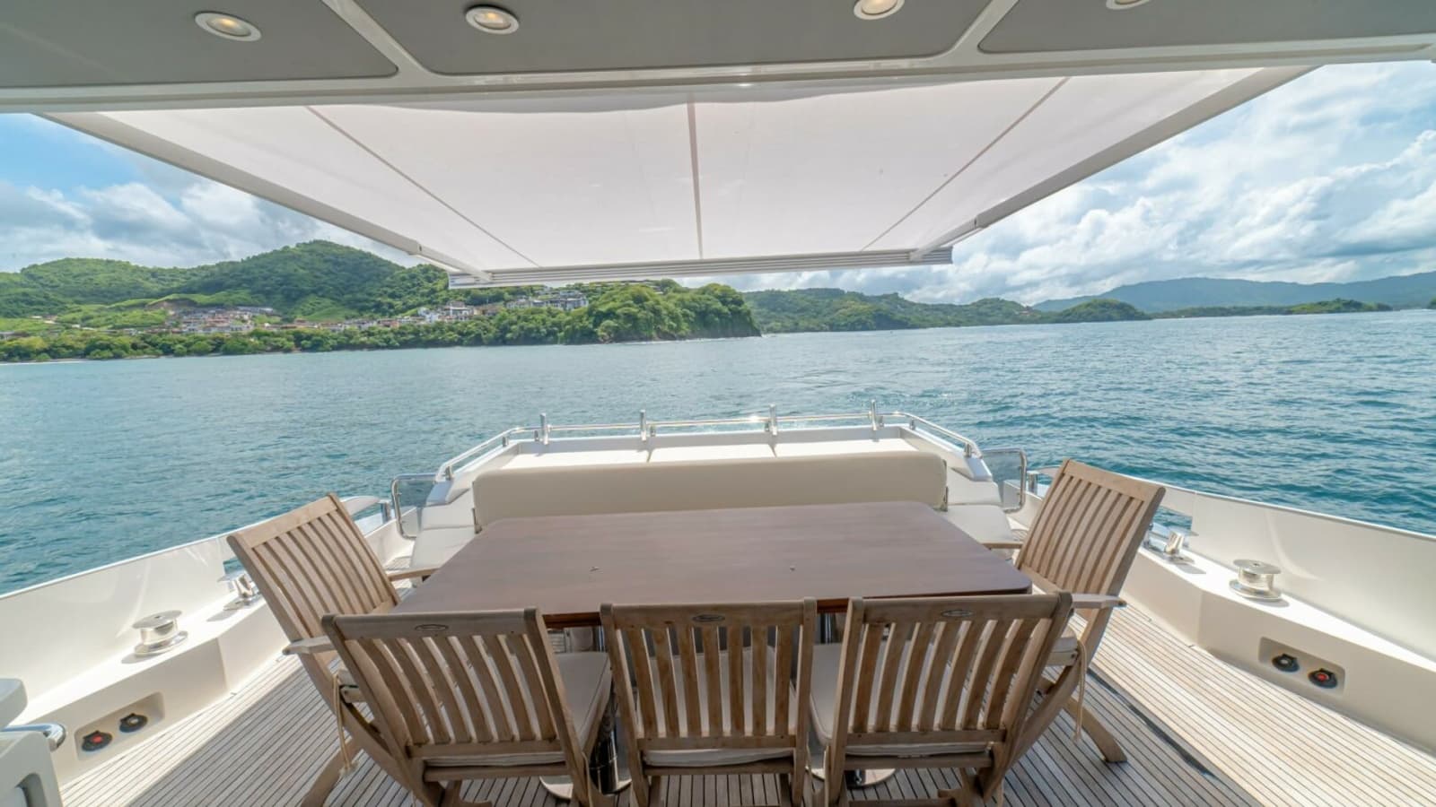 2017 Azimut 77 "Carpe Diem"