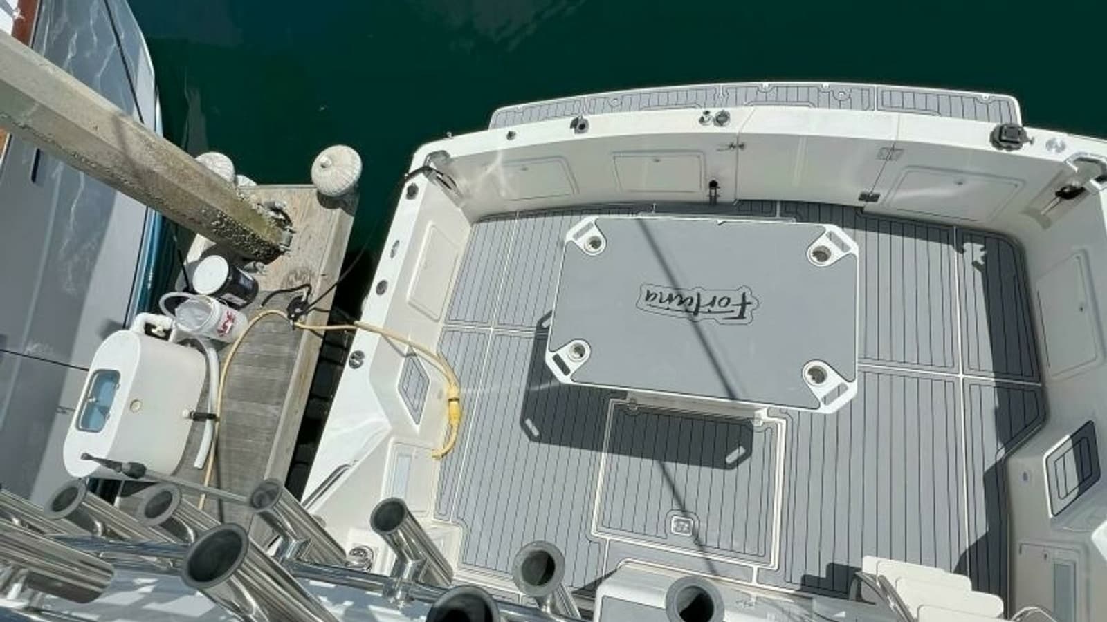 2002 Riviera 43 Flybridge "Fortuna"