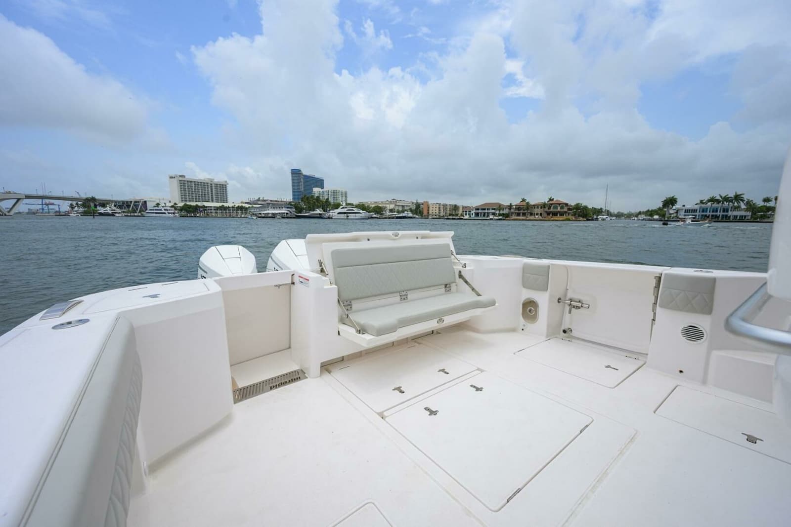 Intrepid 41 - Cockpit with Seating
