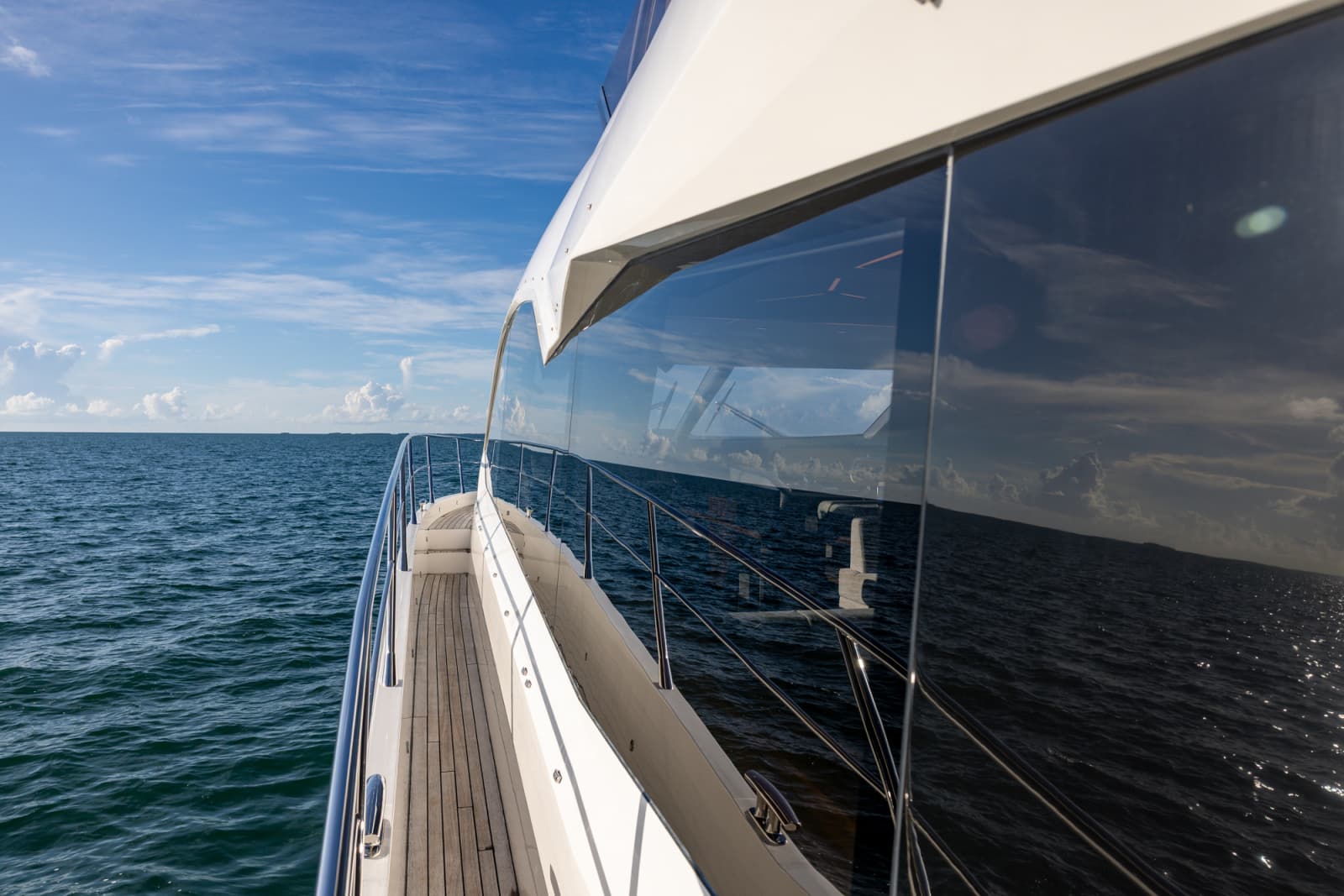 2022 Sunseeker Manhattan 68