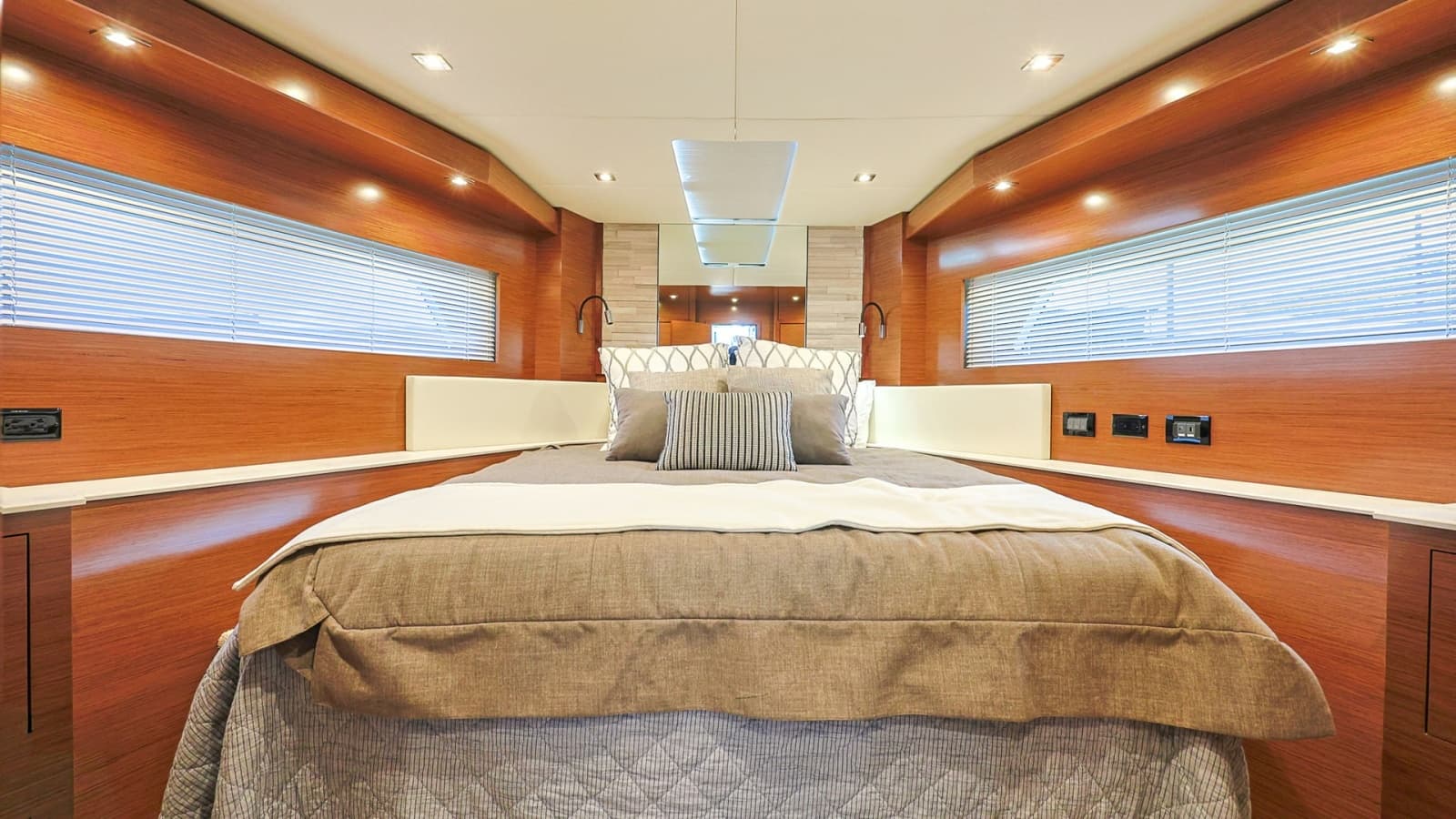 Luxurious Forward Master Stateroom