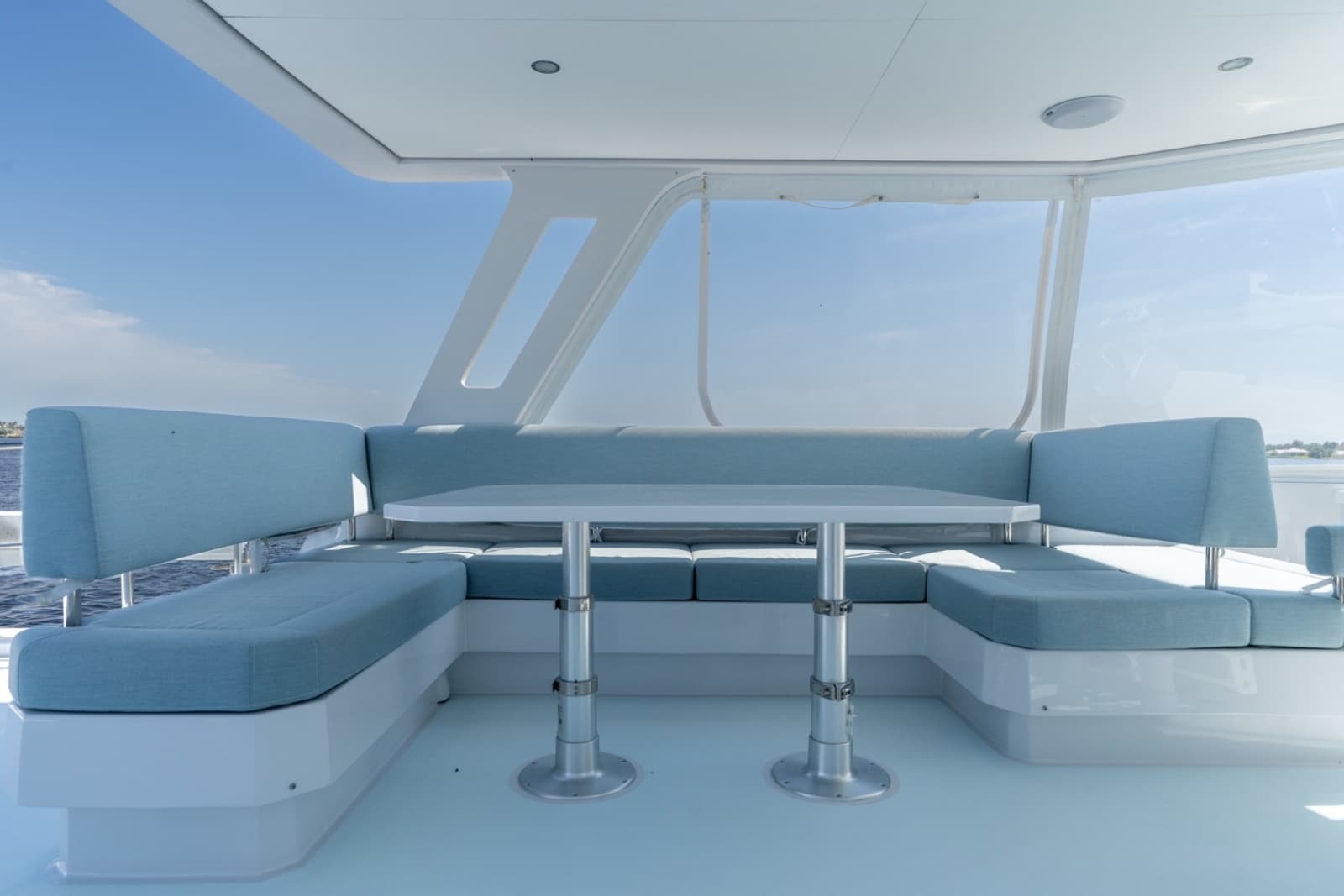Two Oceans 555-
