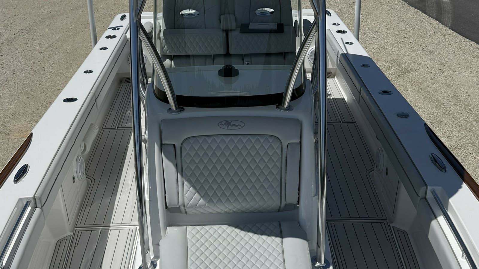 3_2851359_2025_29_valhalla_boatworks_v_29_gunpowder_hardtop_2