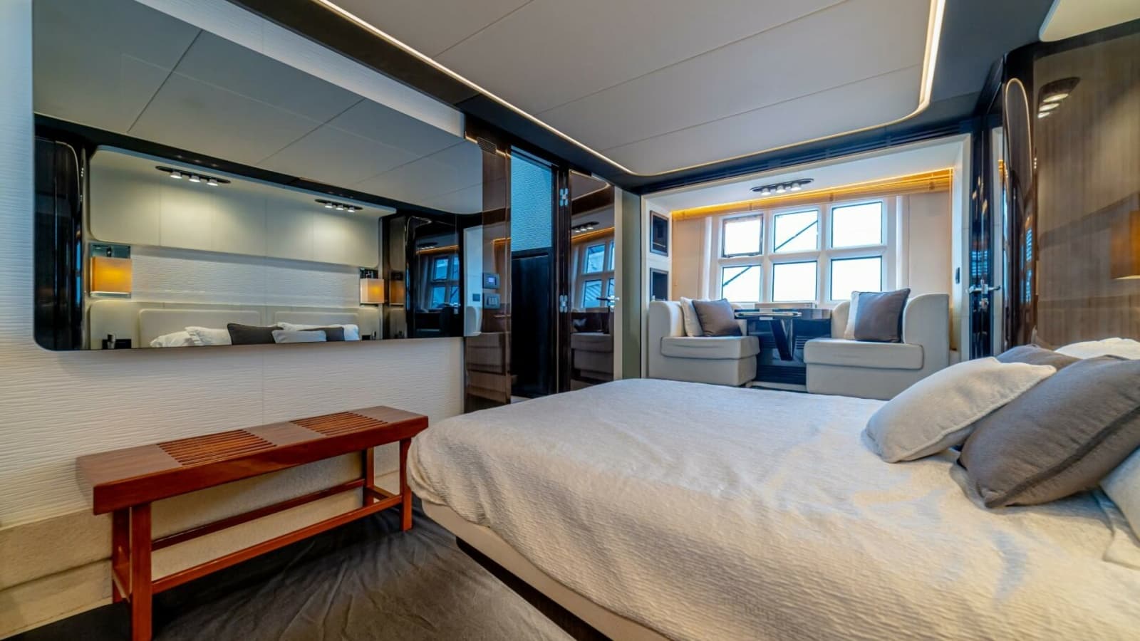 2017 Azimut 77 "Carpe Diem"