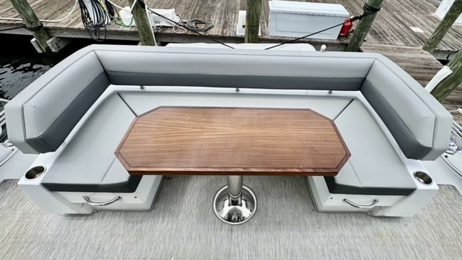Aft Deck Seating with Table