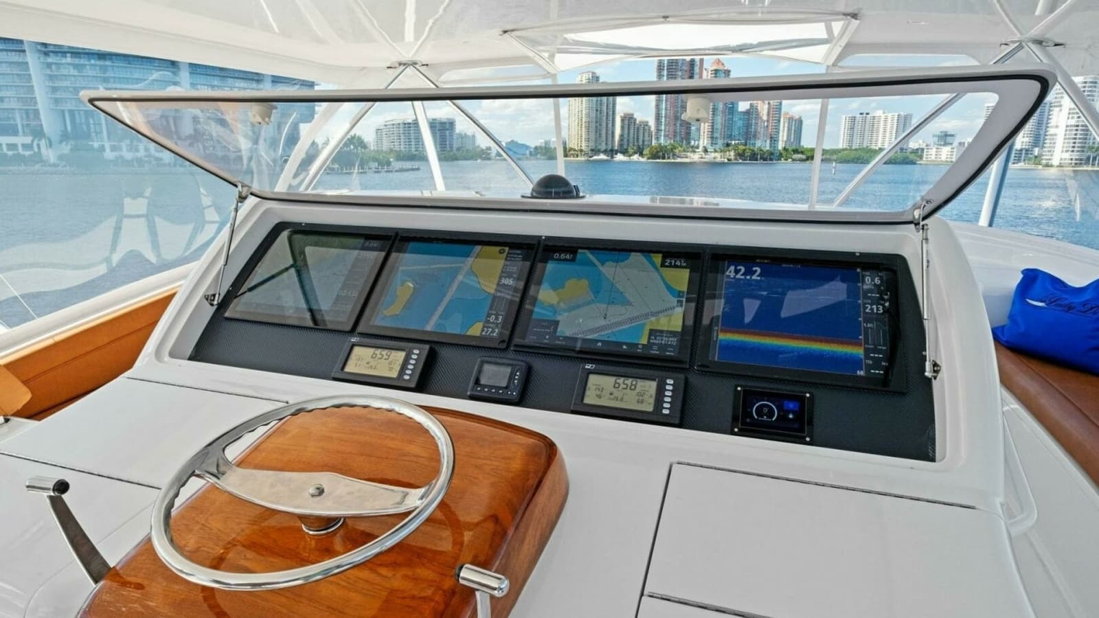 2012 82 Viking Convertible - Lady Di