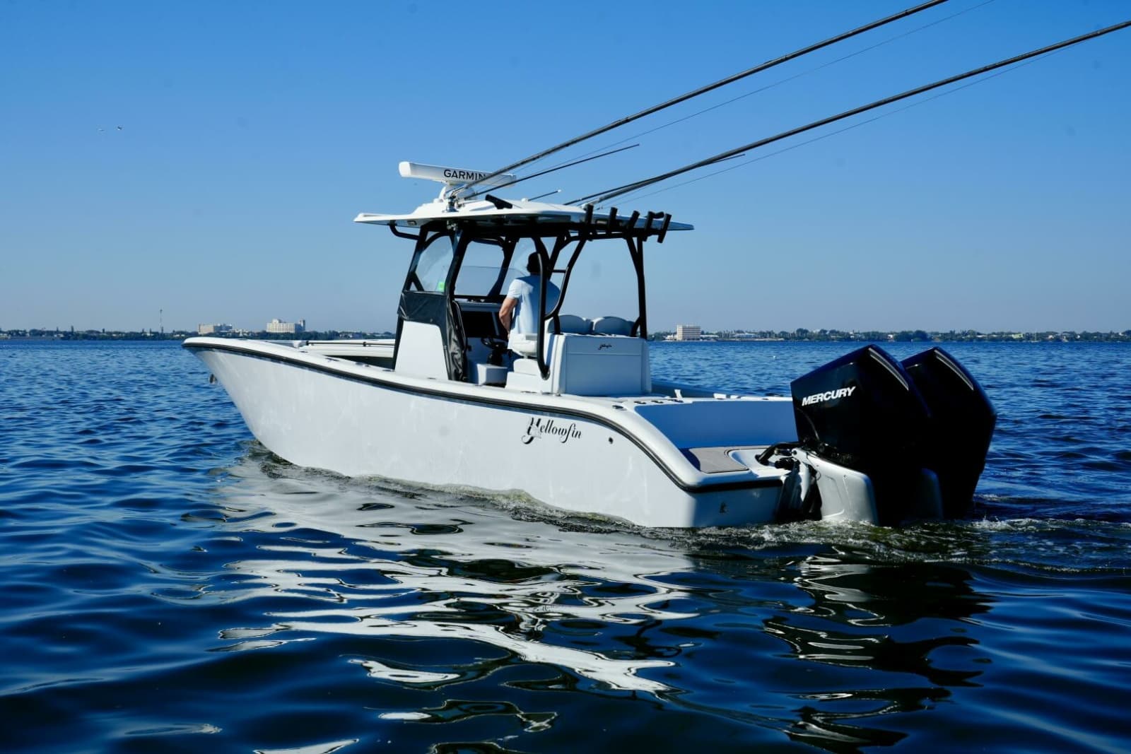 Yellowfin 32 Luhn 32- Profile