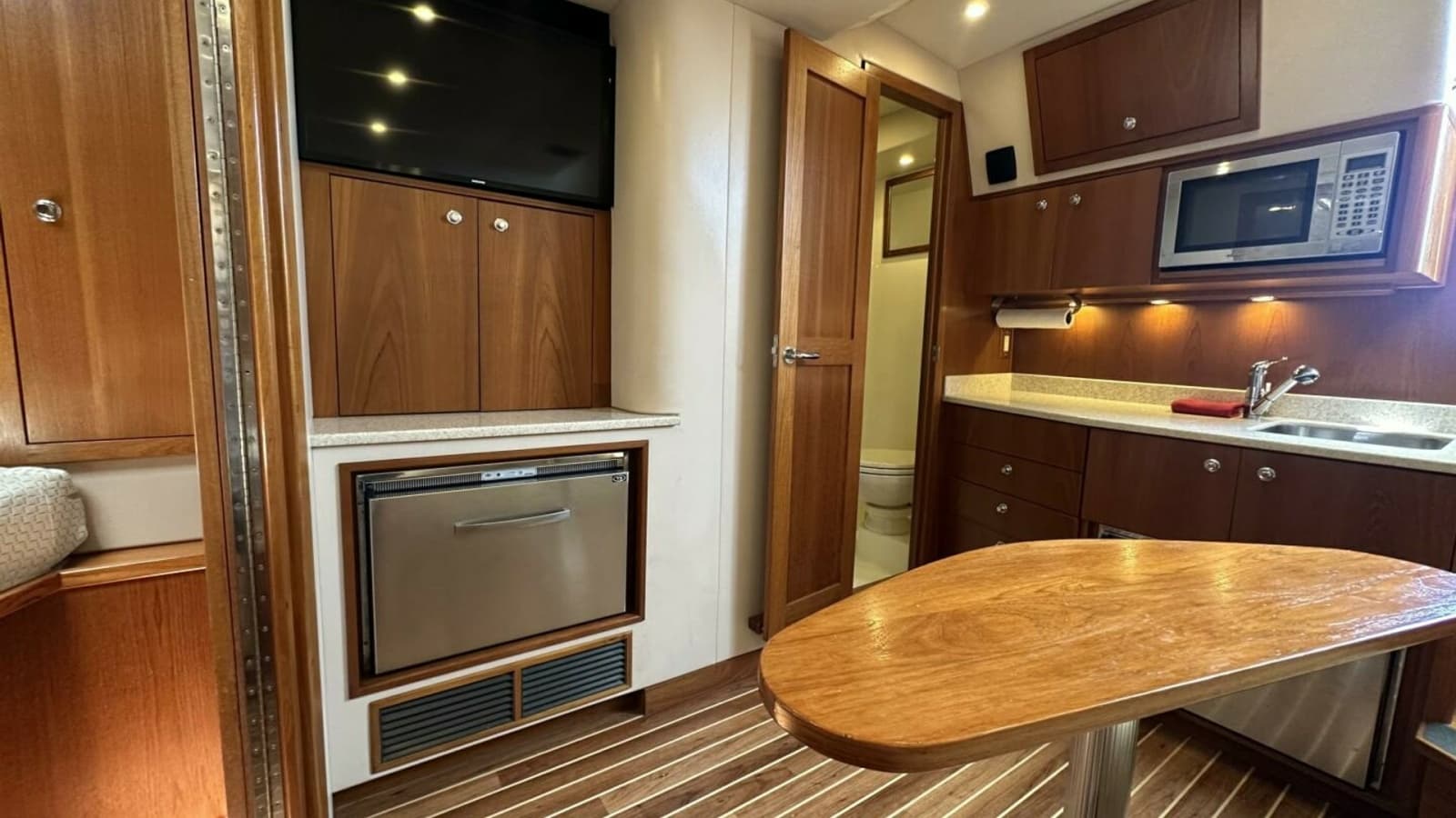 "SQUID INC" | 2007 Albemarle 360 Express