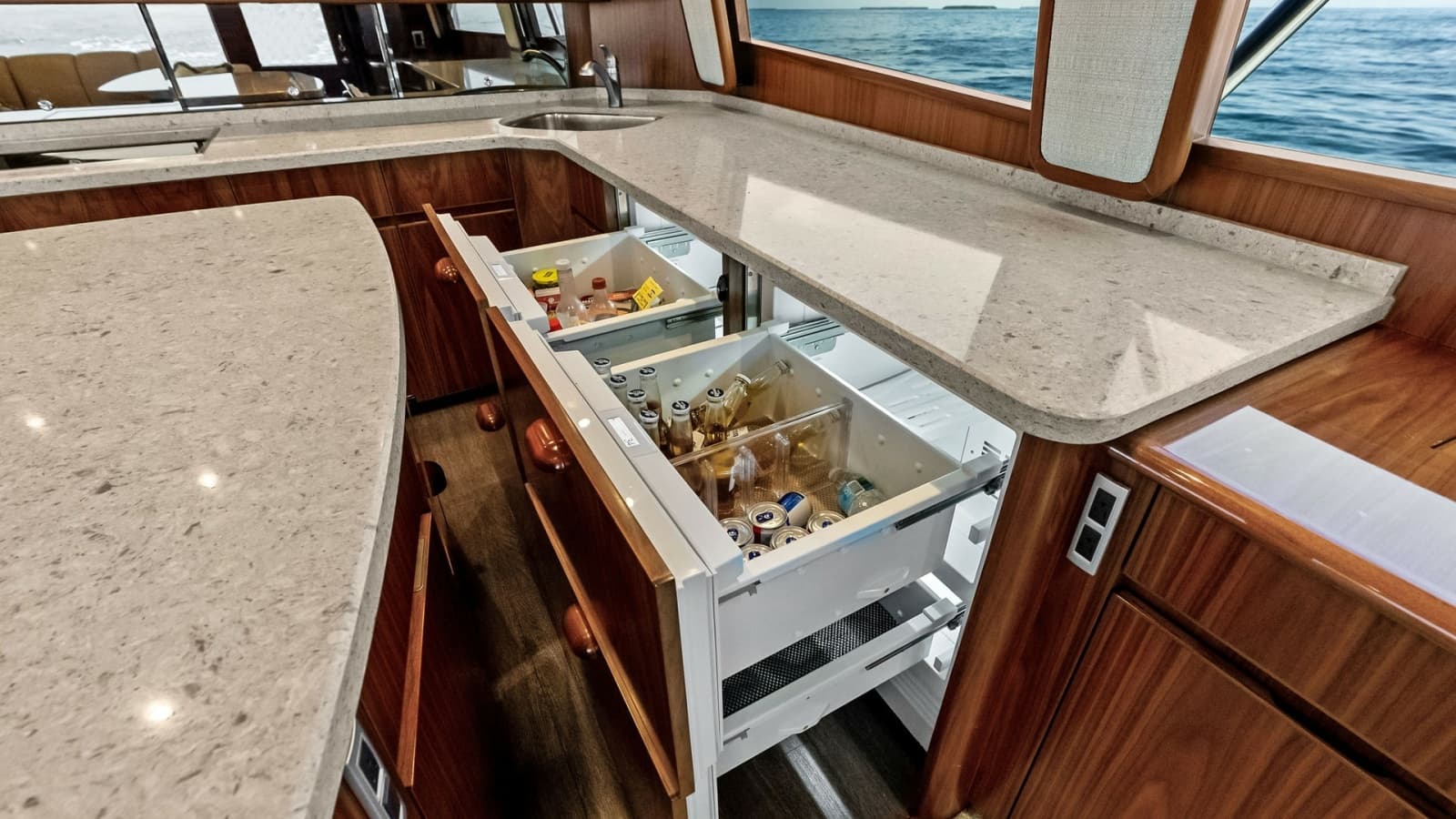 Galley with Pull-Out Refrigeration