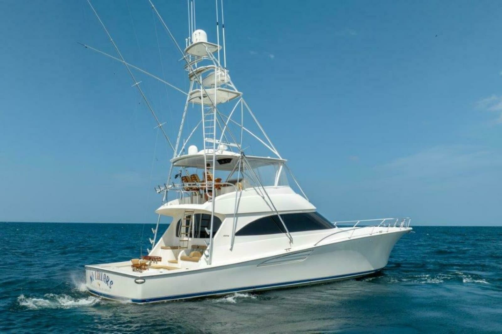 2015 Viking 66 No Collars - Profile