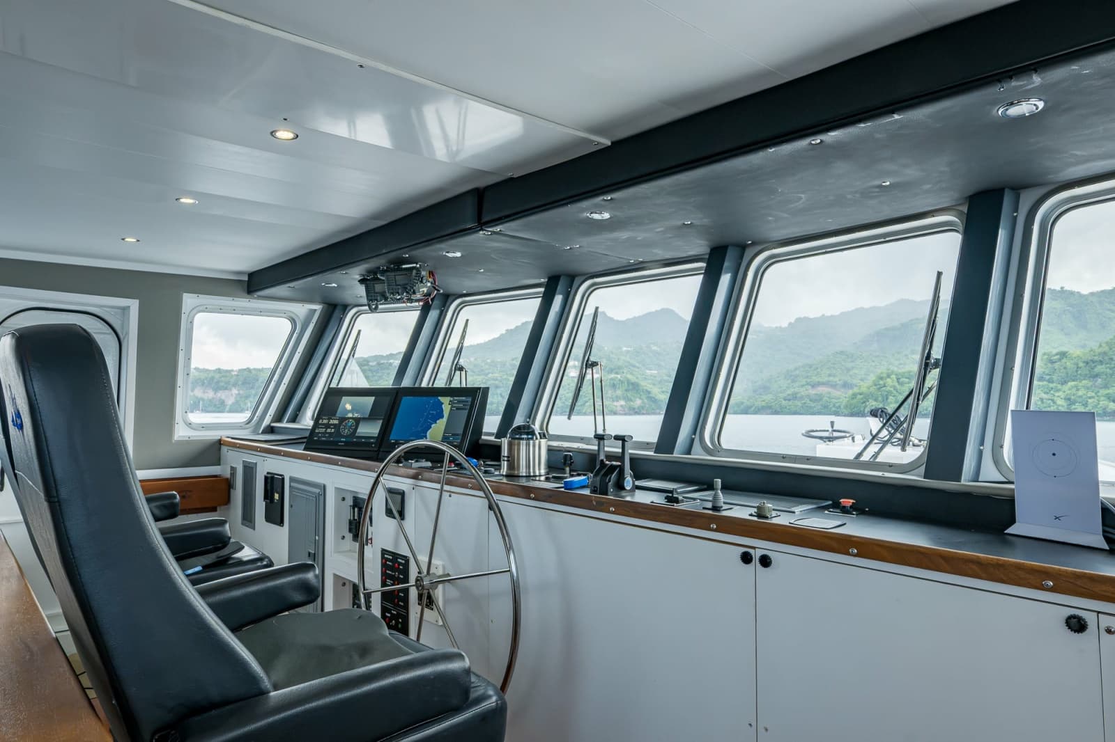 2013 Ocean Voyager 95 Expedition