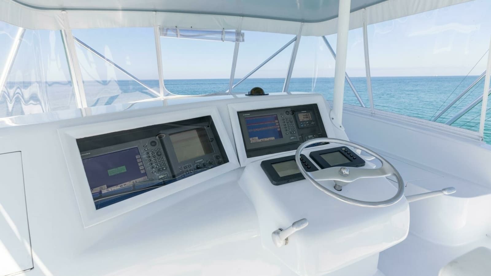 1998 Miller Marine 60' Convertible CAT'N'AROUND-Helm 3