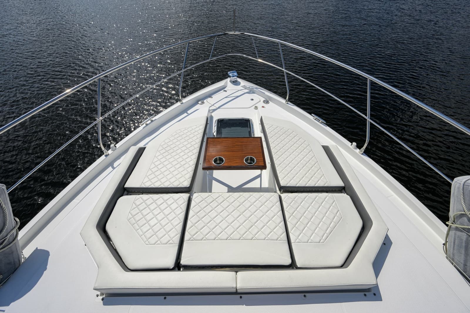 2020 Cruisers 46 Cantius