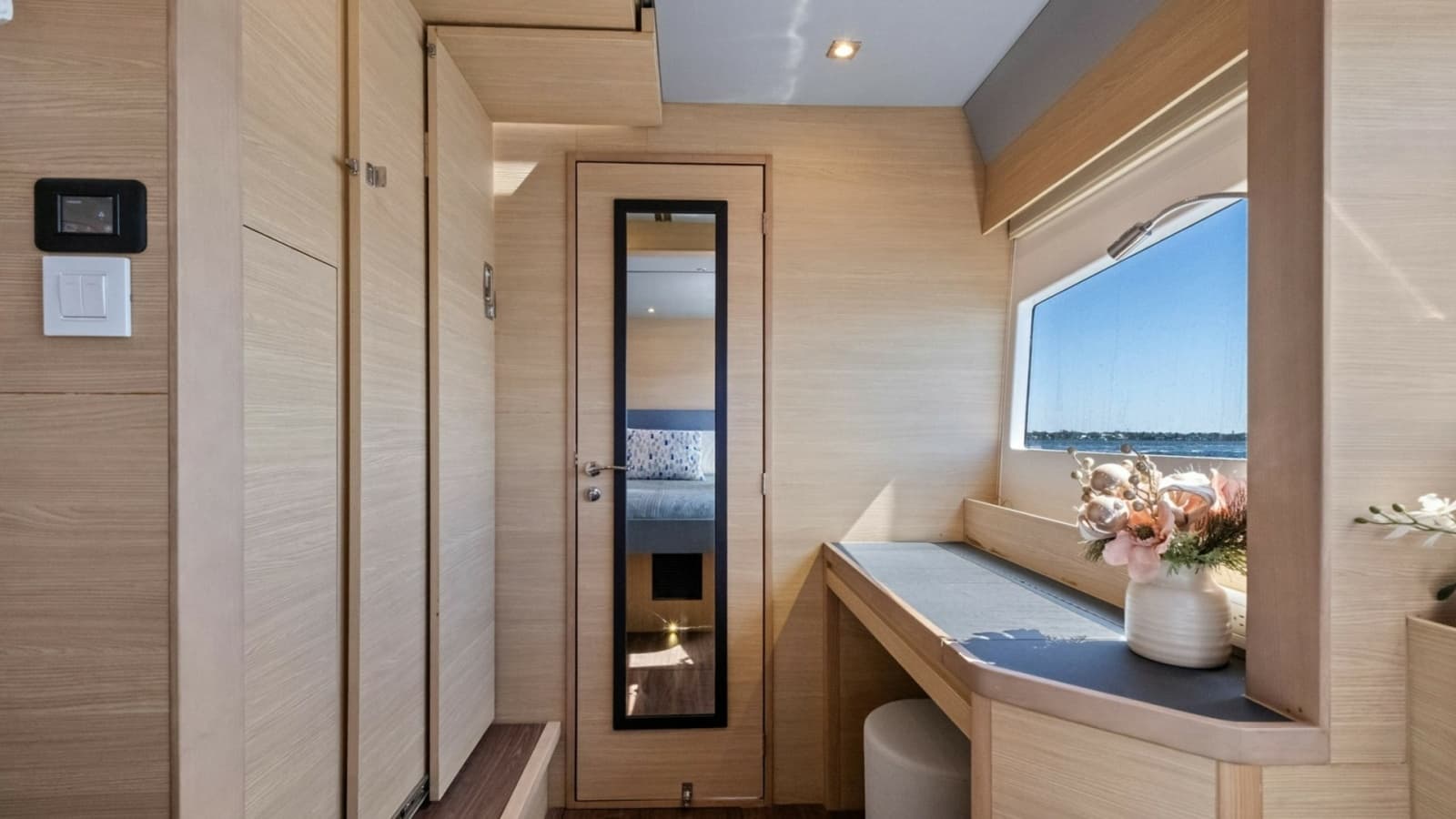 2022 54 Aquila Powercat 'Remarkable I'
